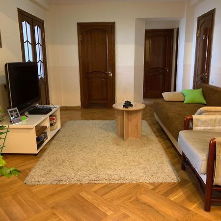 Hostel West Point Capsule Ałma Ata Zewnętrze zdjęcie