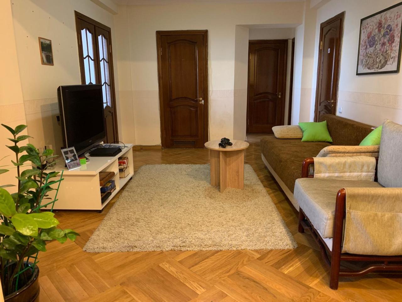 Hostel West Point Capsule Ałma Ata Zewnętrze zdjęcie