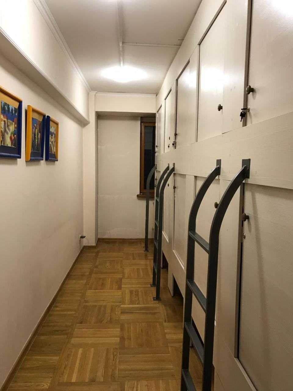 Hostel West Point Capsule Ałma Ata Zewnętrze zdjęcie