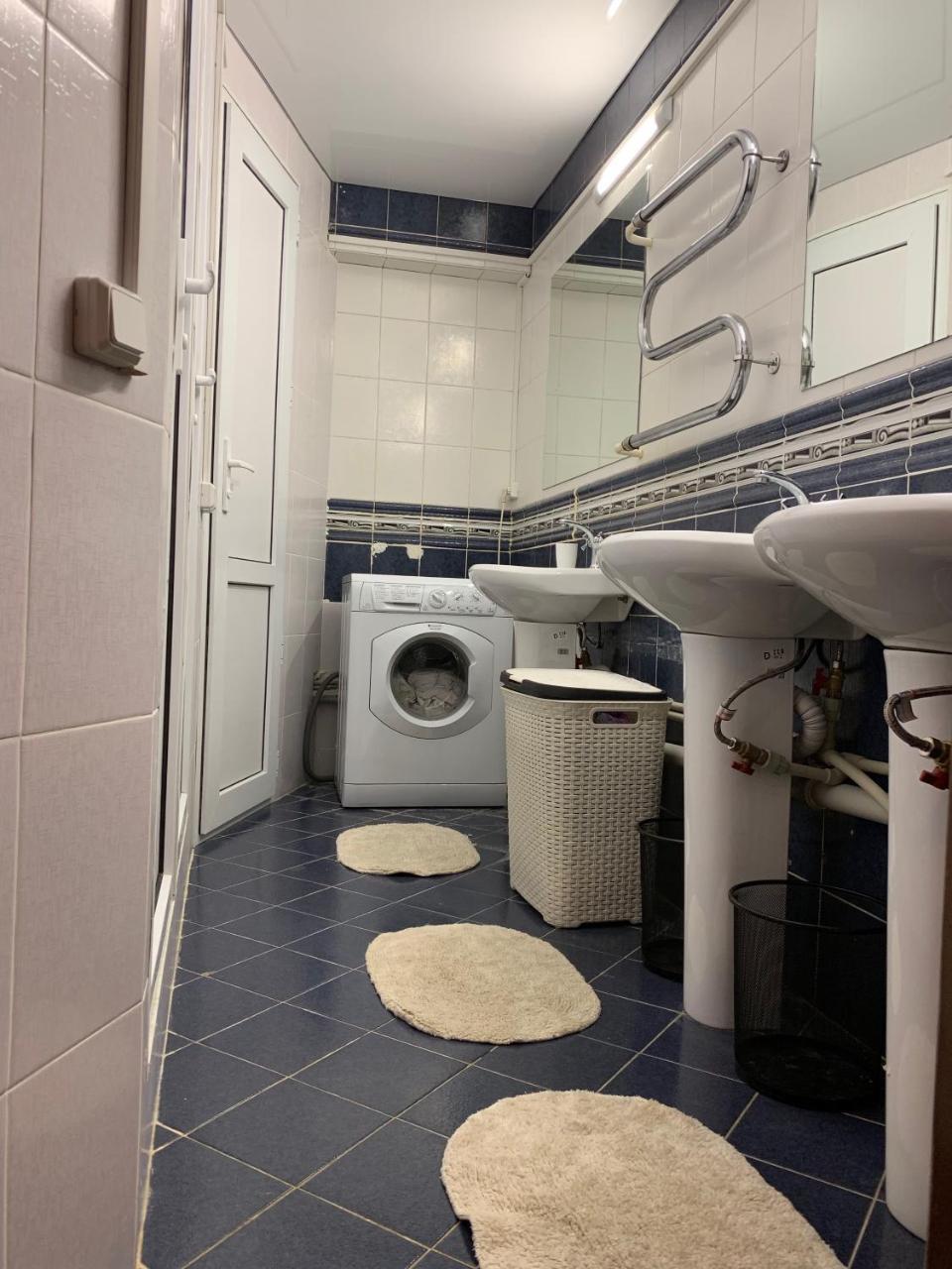 Hostel West Point Capsule Ałma Ata Zewnętrze zdjęcie
